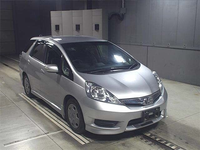 5010 Honda Fit shuttle GP2 2011 г. (JU Gifu)